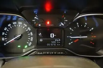Citroën C3 Aircross, 1.2, 81 kW, bensiin, manuaal, esivedu