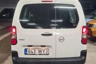 Opel Combo, 1.5, 75 kW, diisel, manuaal, esivedu