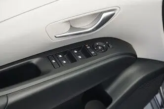 Hyundai Tucson, 1.6, 118 kW, гибрид, автомат, передний привод
