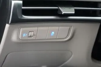 Hyundai Tucson, 1.6, 118 kW, гибрид, автомат, передний привод