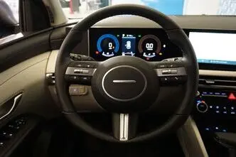 Hyundai Tucson, 1.6, 118 kW, гибрид, автомат, передний привод