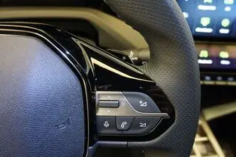 Peugeot 408, 1.2, 96 kW, bensiin, automaat, esivedu