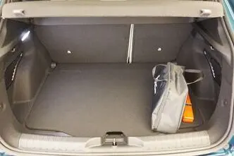 Fiat 600, 1.2, 74 kW, hübriid, automaat, esivedu