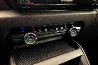 Citroën C4, 1.2, 74 kW, bensiin, manuaal, esivedu