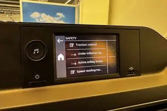 Citroën C4, 1.2, 74 kW, bensiin, manuaal, esivedu