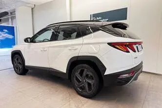 Hyundai Tucson, 1.6, 169 kW, гибрид, автомат, передний привод