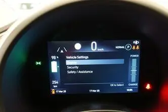 Fiat 500, 43 kW, elekter, automaat, esivedu