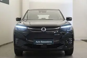 Ssangyong Korando, 66 kW, электричество, автомат, передний привод