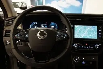 Ssangyong Korando, 66 kW, электричество, автомат, передний привод
