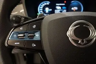 Ssangyong Korando, 66 kW, электричество, автомат, передний привод