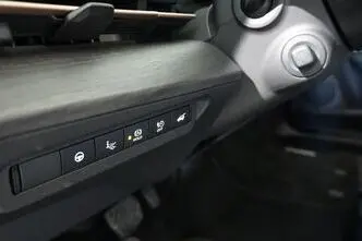Nissan Ariya, 90 kW, elekter, nelikvedu
