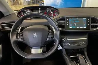 Peugeot 308, 1.2, 96 kW, бензин, автомат, передний привод