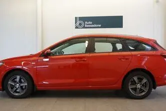 Hyundai i30, 1.0, 88 kW, hybrid, automatic, front-wheel drive