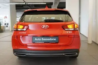 Hyundai i30, 1.0, 88 kW, hybrid, automatic, front-wheel drive