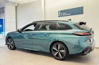 Peugeot 308, 1.2, 100 kW, гибрид, автомат, передний привод