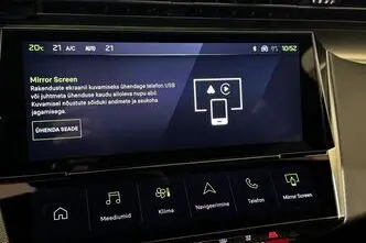 Peugeot 308, 1.2, 100 kW, гибрид, автомат, передний привод