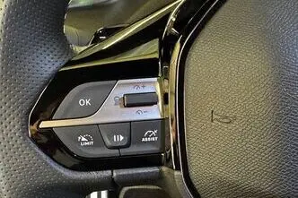 Peugeot 308, 1.2, 100 kW, гибрид, автомат, передний привод