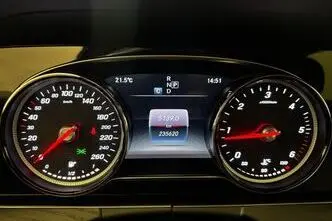 Mercedes-Benz E 220, 2.0, 143 kW, diisel, automaat, tagavedu