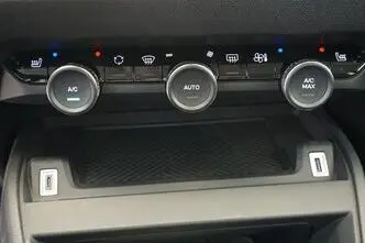 Citroën C4 X, 1.2, 96 kW, bensiin, automaat, esivedu