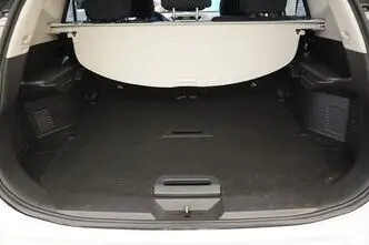 Nissan X-Trail, 1.6, 96 kW, дизель, автомат, передний привод