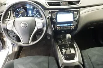 Nissan X-Trail, 1.6, 96 kW, дизель, автомат, передний привод