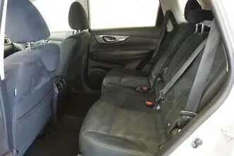 Nissan X-Trail, 1.6, 96 kW, дизель, автомат, передний привод