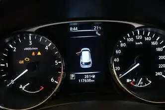 Nissan X-Trail, 1.6, 96 kW, дизель, автомат, передний привод