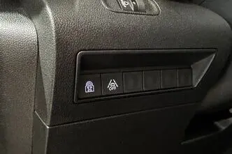 Citroën Berlingo, 1.2, 96 kW, bensiin, automaat, esivedu