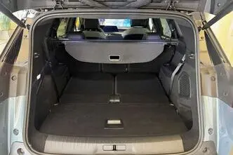 Peugeot 5008, 1.2, 100 kW, hübriid, automaat, esivedu