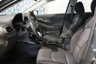 Hyundai i30, 1.0, 73 kW, бензин, автомат, передний привод