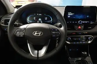 Hyundai i30, 1.0, 73 kW, бензин, автомат, передний привод