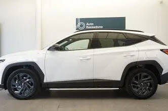 Hyundai Tucson, 1.6, 117 kW, гибрид, автомат, передний привод