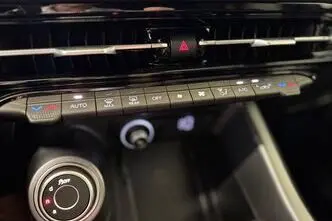 Alfa Romeo Tonale, 1.5, 96 kW, hübriid, manuaal, esivedu