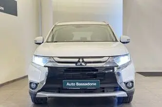 Mitsubishi Outlander, 2.3, 110 kW, diisel, automaat, nelikvedu