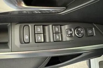 Peugeot 5008, 1.2, 100 kW, hübriid, automaat, esivedu