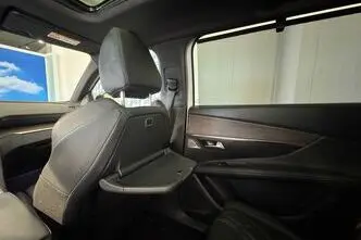 Peugeot 5008, 2.0, 130 kW, дизель, автомат, передний привод