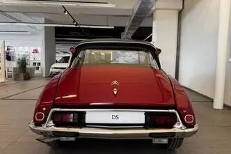 Citroën DS, 2.3, 85 kW, bensiin, manuaal, esivedu