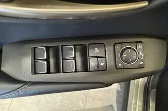 Lexus NX 300h, 2.5, 114 kW, hübriid, automaat, esivedu