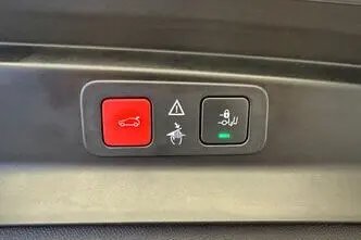 Peugeot 5008, 1.5, 96 kW, дизель, автомат, передний привод