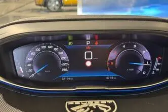 Peugeot 5008, 1.5, 96 kW, дизель, автомат, передний привод