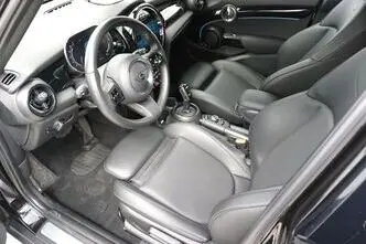 MINI Cooper S, 2.0, 131 kW, bensiin, automaat, esivedu