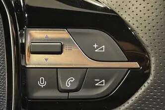 Peugeot 408, 96 kW, bensiin, automaat, esivedu