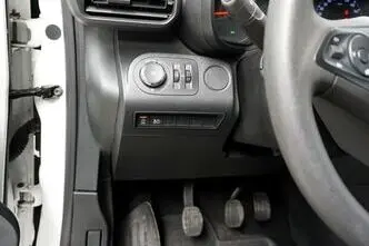 Opel Combo, 1.5, 75 kW, diisel, manuaal, esivedu