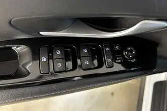 Hyundai Tucson, 1.6, 132.4 kW, гибрид, автомат, полный привод