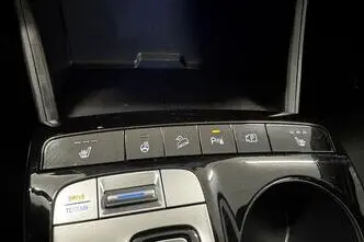 Hyundai Tucson, 1.6, 132.4 kW, гибрид, автомат, полный привод