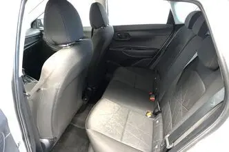 Hyundai Bayon, 73 kW, bensiin, automaat, esivedu
