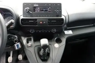Opel Combo, 1.5, 75 kW, diisel, manuaal, esivedu