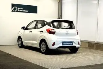 Hyundai i10, 1.0, 49 kW, bensiin, manuaal, esivedu