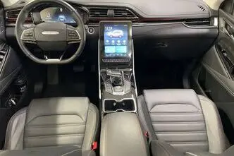 Maxus Euniq 6, 65 kW, electric, automatic, front-wheel drive