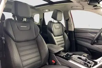 Maxus Euniq 6, 65 kW, electric, automatic, front-wheel drive